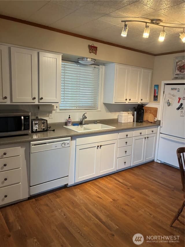 Property photo for 1111 272nd Place, Ocean Park photo 5