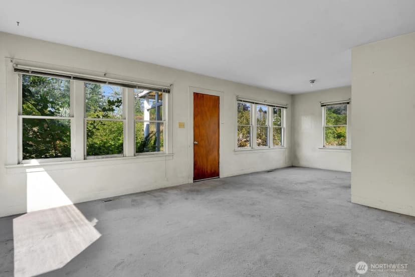 Property photo for 16508 104th Avenue Ne, Bothell photo 7
