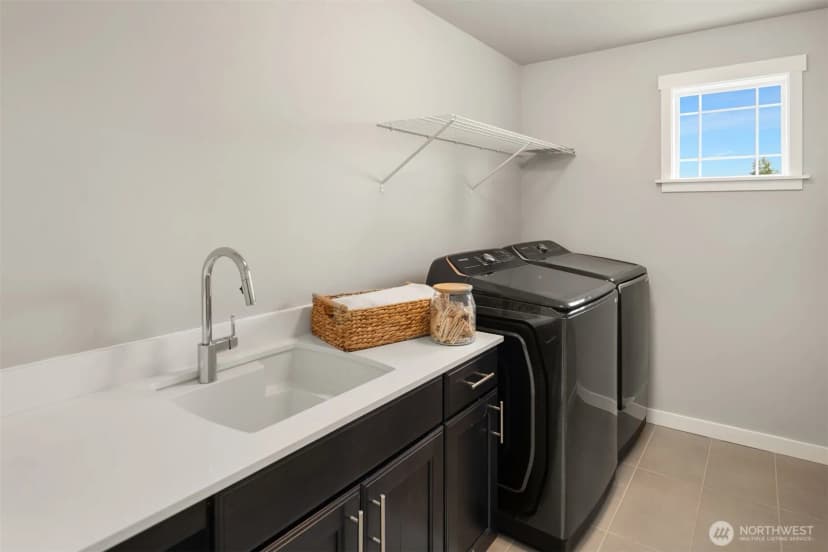Property photo for 2119 Nw Lynx Loop, Issaquah photo 31