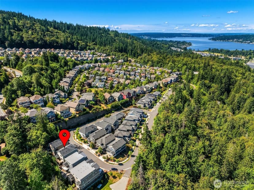 Property photo for 2119 Nw Lynx Loop, Issaquah photo 38