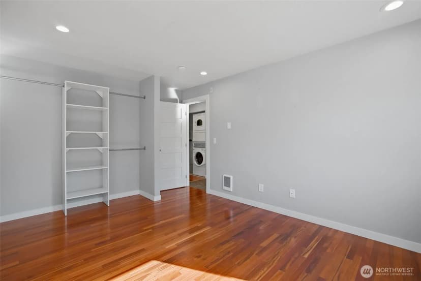 Property photo for 17430 Ambaum Boulevard S #8, Seattle photo 19