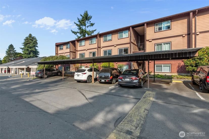Property photo for 17430 Ambaum Boulevard S #8, Seattle photo 31