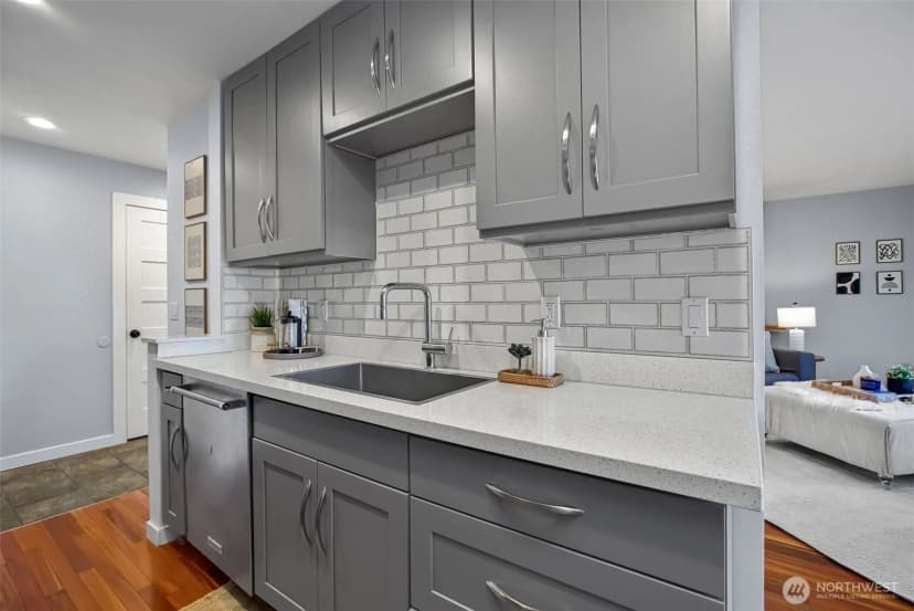 Property photo for 17430 Ambaum Boulevard S #8, Seattle photo 12