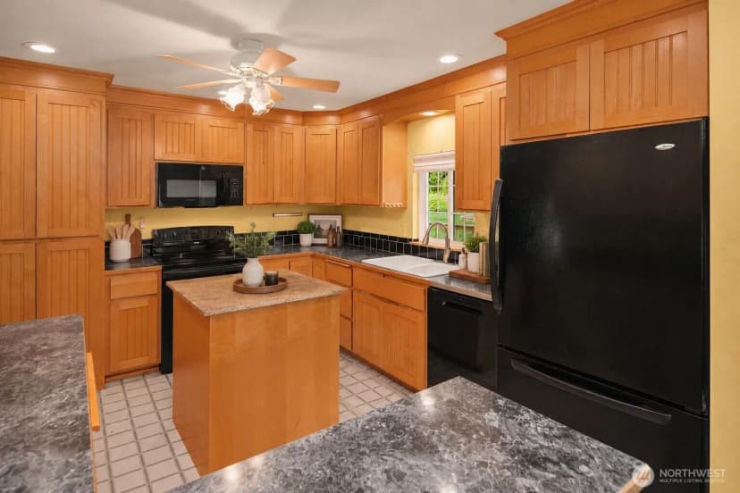 Property photo for 15217 79th Street Ne, Lake Stevens photo 18