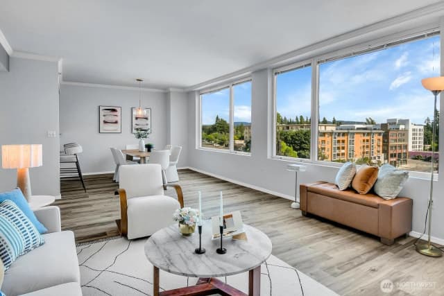 Property photo for 177 107th Avenue Ne #809, Bellevue photo 3