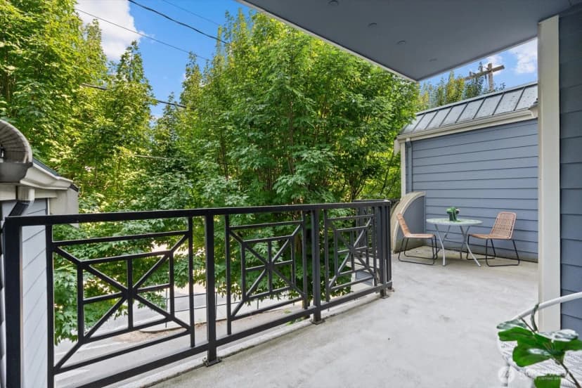 Property photo for 9057 Greenwood Avenue N #306, Seattle photo 17
