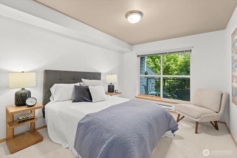 Property photo for 9057 Greenwood Avenue N #306, Seattle photo 12
