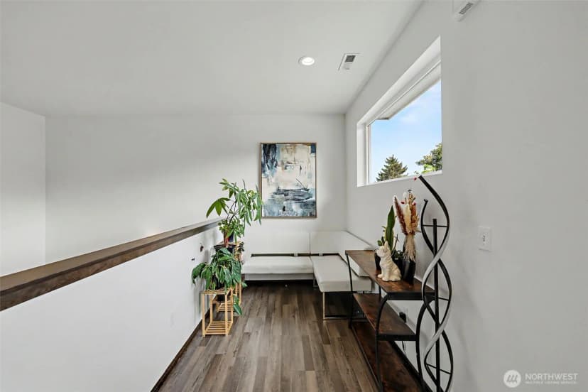 Property photo for 2704 S 120th Place, Burien photo 7
