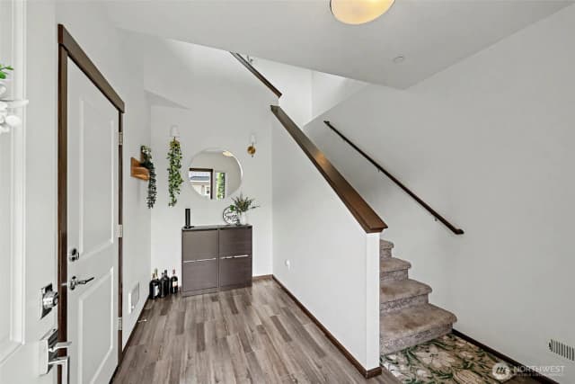 Property photo for 2704 S 120th Place, Burien photo 2