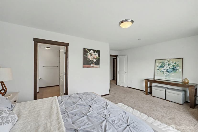 Property photo for 2704 S 120th Place, Burien photo 24