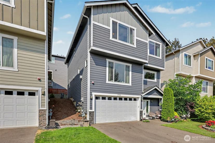 Property photo for 2704 S 120th Place, Burien photo 35