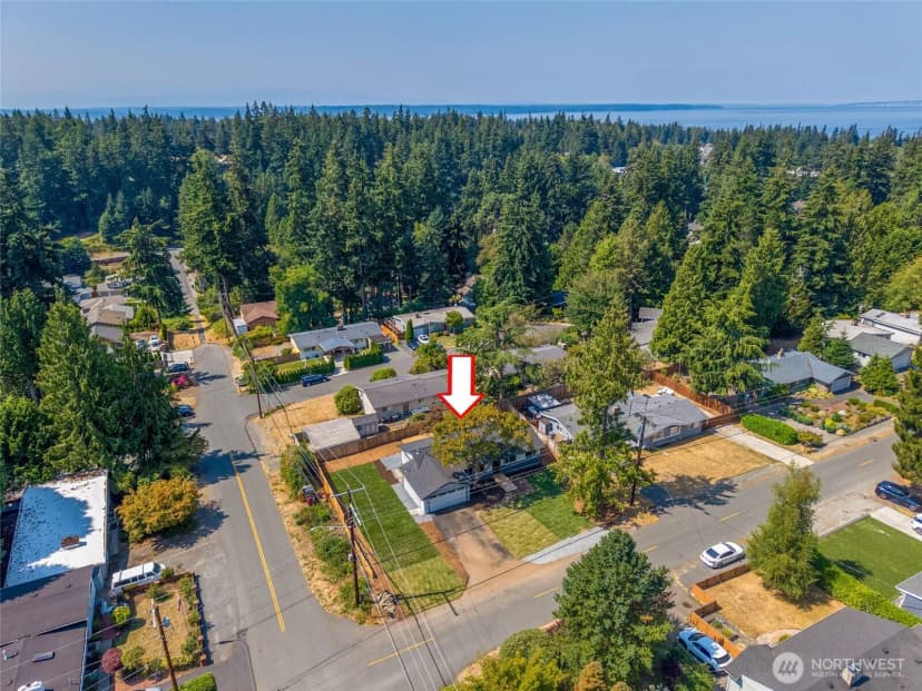 Property photo for 23324 97th Avenue W, Edmonds photo 29