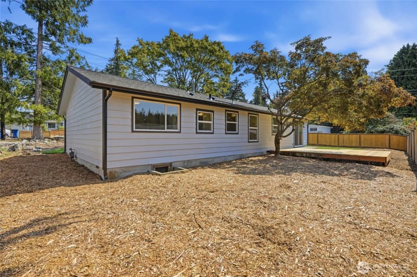 Property photo for 23324 97th Avenue W, Edmonds photo 26