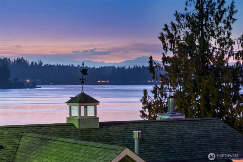 Property photo for 9936 9941 Mariner Drive Nw, Olympia photo 37