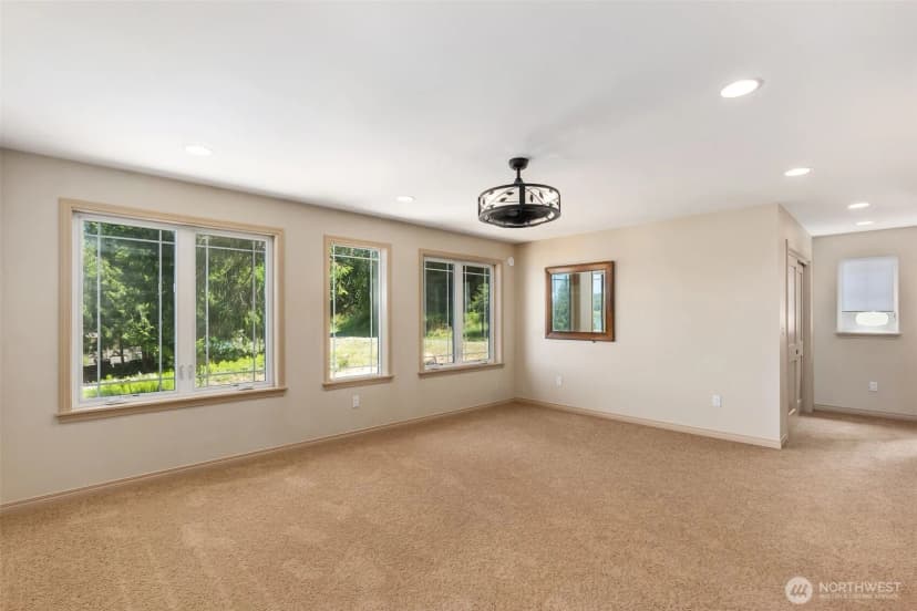 Property photo for 9936 9941 Mariner Drive Nw, Olympia photo 30
