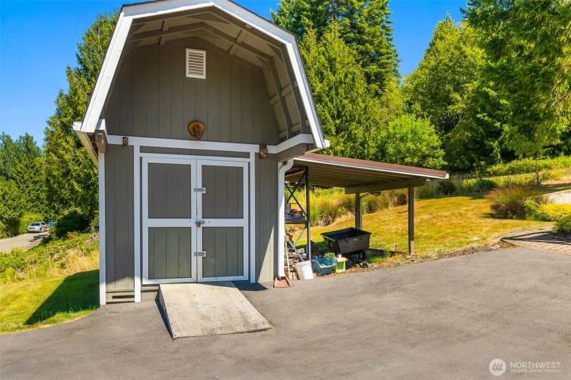 Property photo for 9936 9941 Mariner Drive Nw, Olympia photo 36