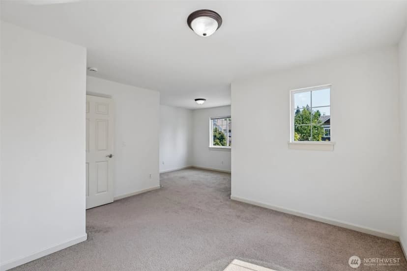 Property photo for 603 194th Place Se, Bothell photo 31