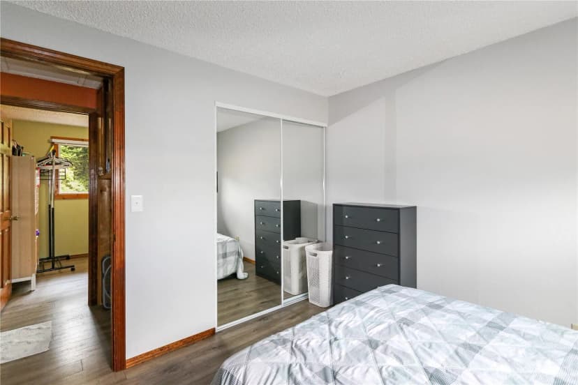 Property photo for 18627 32nd Avenue S, Sea Tac photo 15