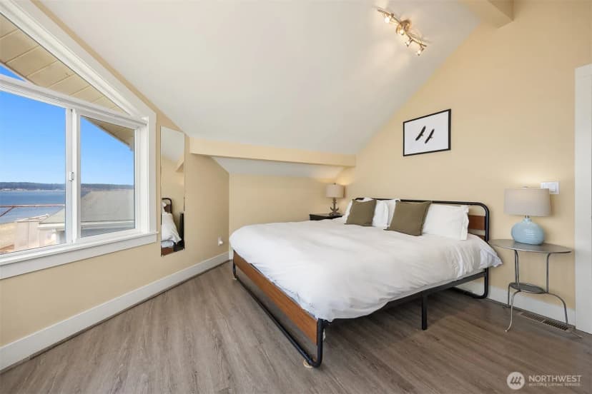 Property photo for 2271 Eastpoint Road, Langley photo 22