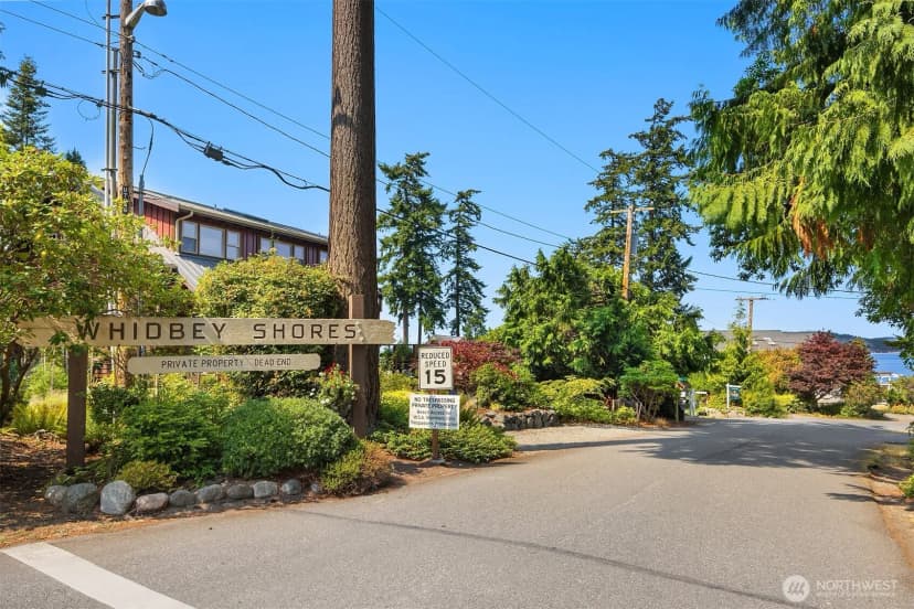 Property photo for 2271 Eastpoint Road, Langley photo 40