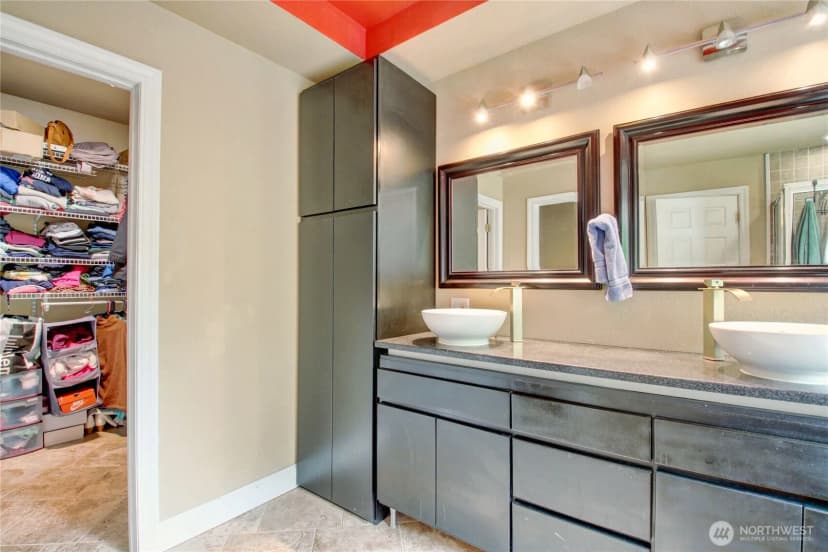 Property photo for 18011 Mclean Road, Mount Vernon photo 19