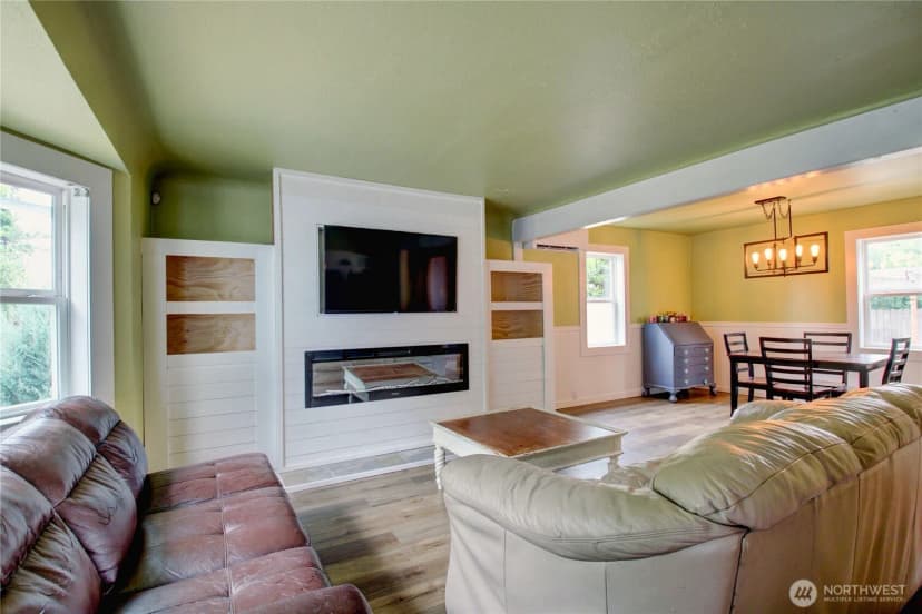 Property photo for 18011 Mclean Road, Mount Vernon photo 9