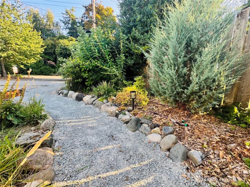 Property photo for 18011 Mclean Road, Mount Vernon photo 30