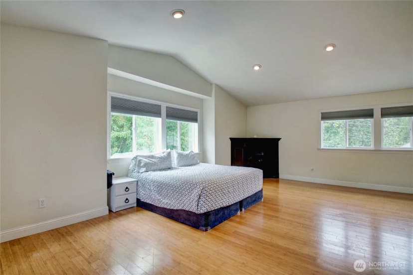 Property photo for 18011 Mclean Road, Mount Vernon photo 16