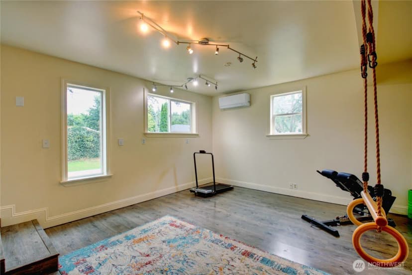 Property photo for 18011 Mclean Road, Mount Vernon photo 23