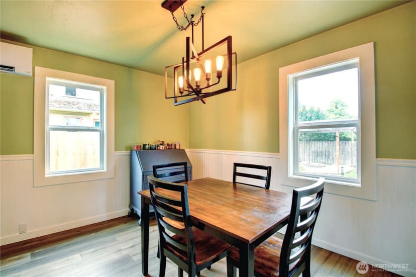 Property photo for 18011 Mclean Road, Mount Vernon photo 12