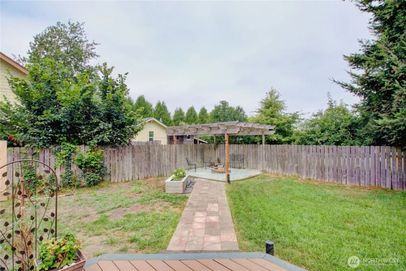 Property photo for 18011 Mclean Road, Mount Vernon photo 34