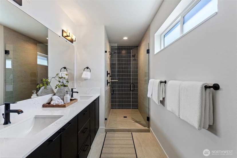 Property photo for 4432 Dayton Avenue N, Seattle photo 35