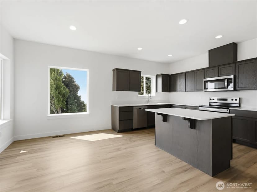 Property photo for 1923 N Mineral Place, East Wenatchee photo 12