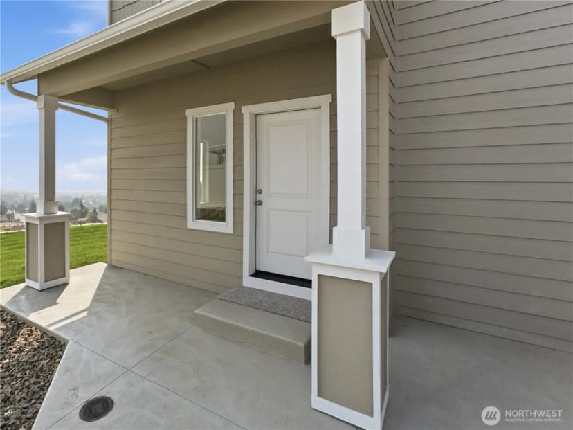 Property photo for 1923 N Mineral Place, East Wenatchee photo 3
