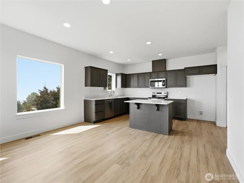 Property photo for 1923 N Mineral Place, East Wenatchee photo 11