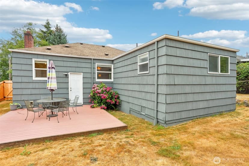 Property photo for 9417 44th Place Ne, Seattle photo 35