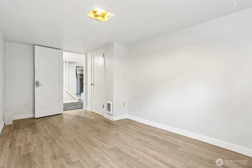 Property photo for 9417 44th Place Ne, Seattle photo 33