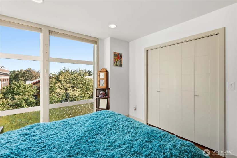 Property photo for 165 20th Avenue, Seattle photo 15