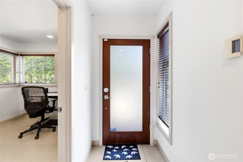 Property photo for 165 20th Avenue, Seattle photo 18