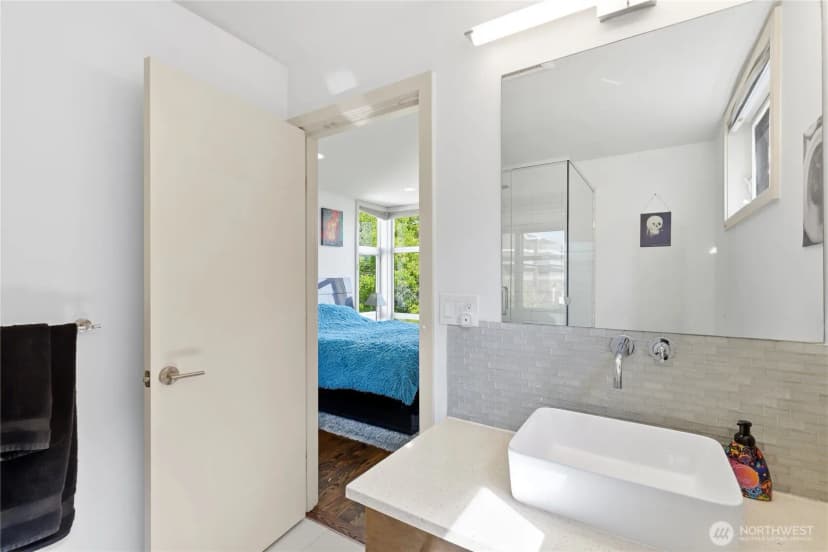 Property photo for 165 20th Avenue, Seattle photo 17