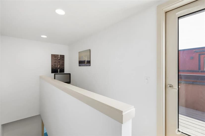 Property photo for 165 20th Avenue, Seattle photo 21