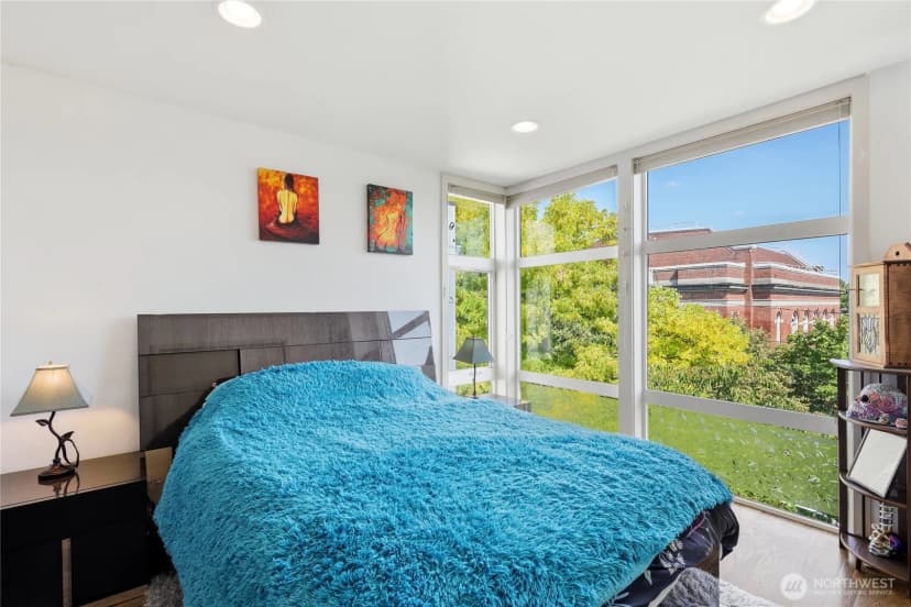 Property photo for 165 20th Avenue, Seattle photo 14