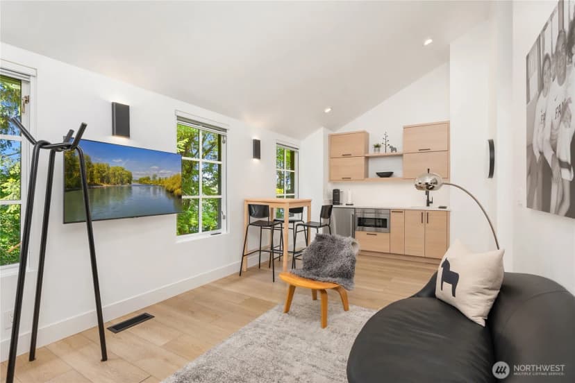 Property photo for 7733 Hansen Road Ne, Bainbridge Island photo 29