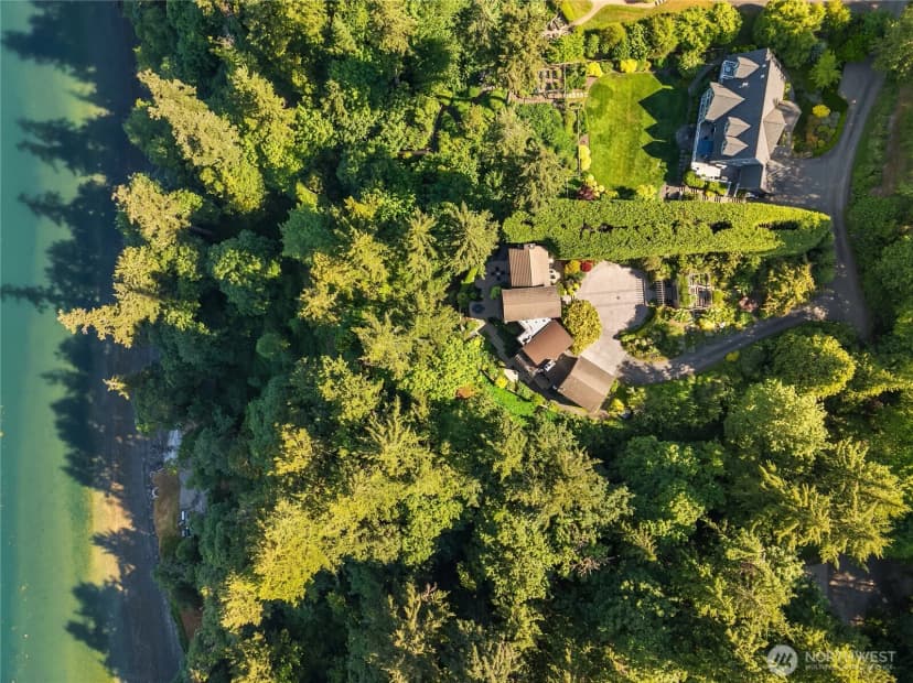 Property photo for 7733 Hansen Road Ne, Bainbridge Island photo 40