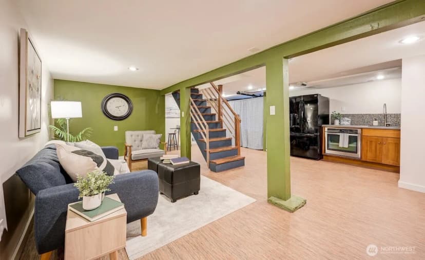 Property photo for 2623 39th Avenue Sw, Seattle photo 21