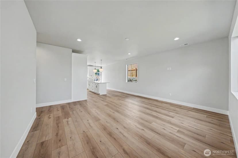 Property photo for 562 S Oasis Loop, East Wenatchee photo 5