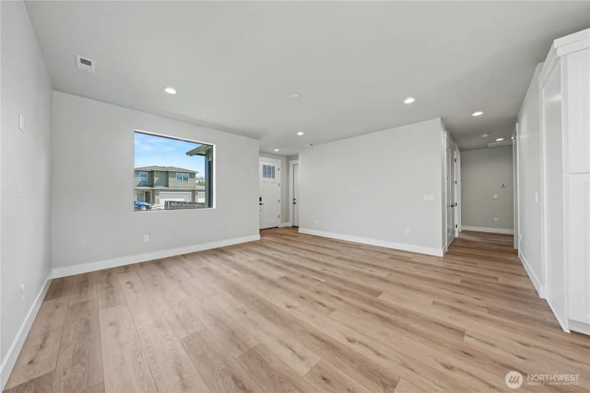 Property photo for 562 S Oasis Loop, East Wenatchee photo 7