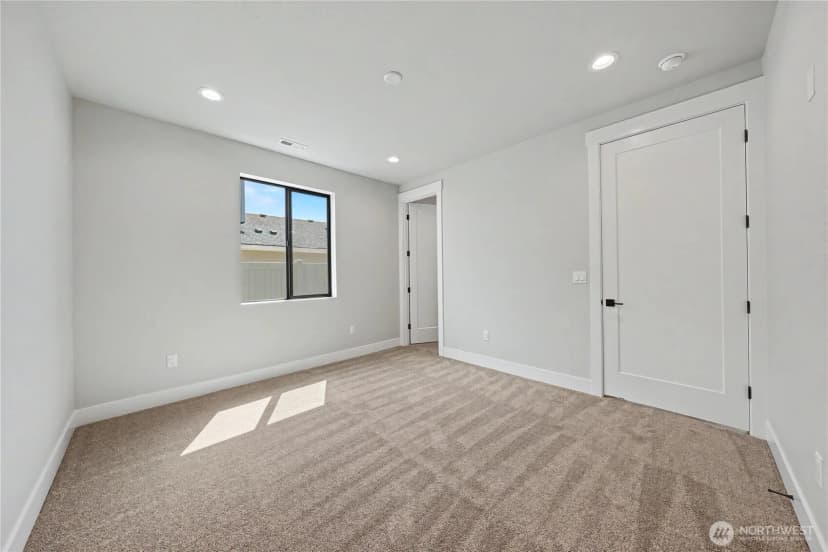 Property photo for 562 S Oasis Loop, East Wenatchee photo 19