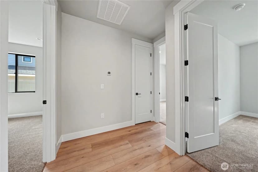 Property photo for 562 S Oasis Loop, East Wenatchee photo 34