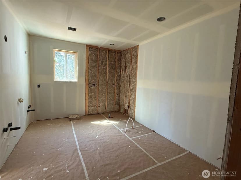 Property photo for 15114 295th Street E, Kapowsin photo 13